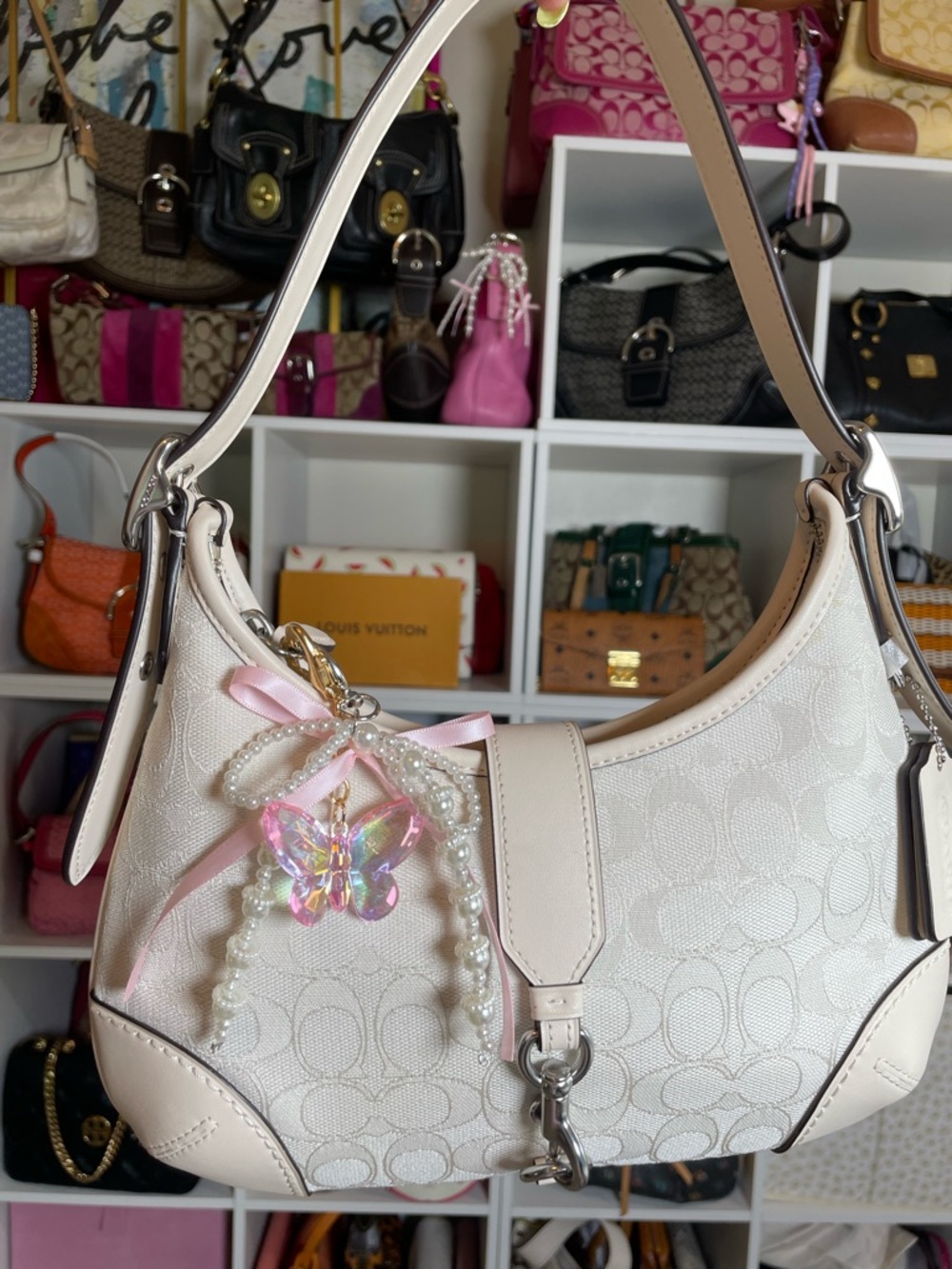 Coach Hamptons Hobo Limited Re-Edition in Cloud Chalk Signature Jacquard NWOT ⛅️ - Picture 8 of 17